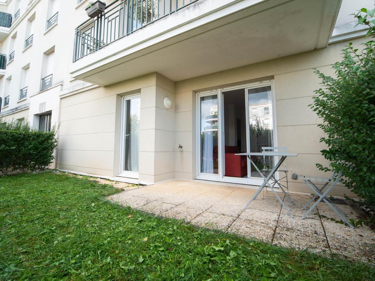 Appartement 10 Mins Disneyland - Jardin Et Parking Montevrain Exterior photo